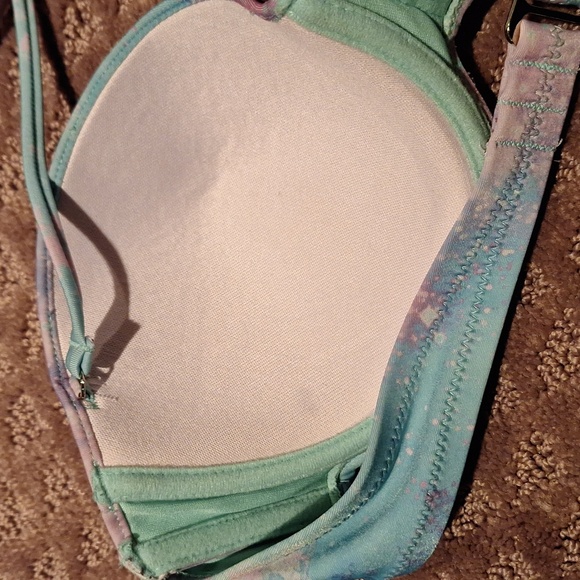 Galaxy Bikini Top 32DD - Picture 8 of 11